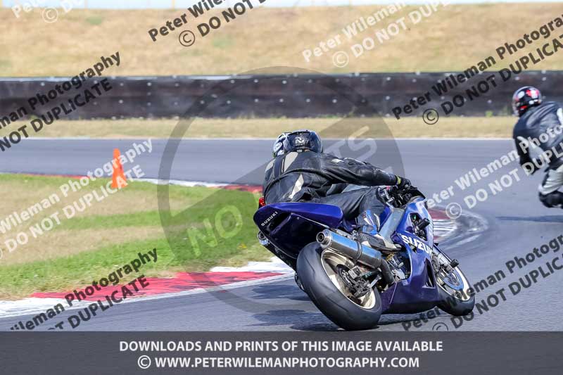 enduro digital images;event digital images;eventdigitalimages;no limits trackdays;peter wileman photography;racing digital images;snetterton;snetterton no limits trackday;snetterton photographs;snetterton trackday photographs;trackday digital images;trackday photos